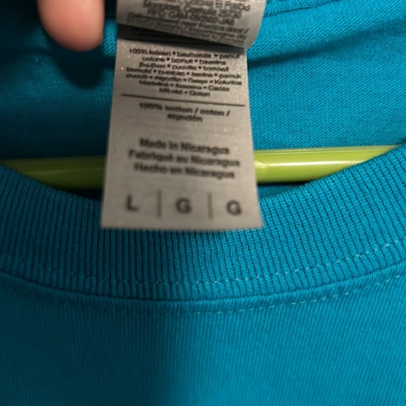 Gildan custom shirt size Large - Picture 4 of 5